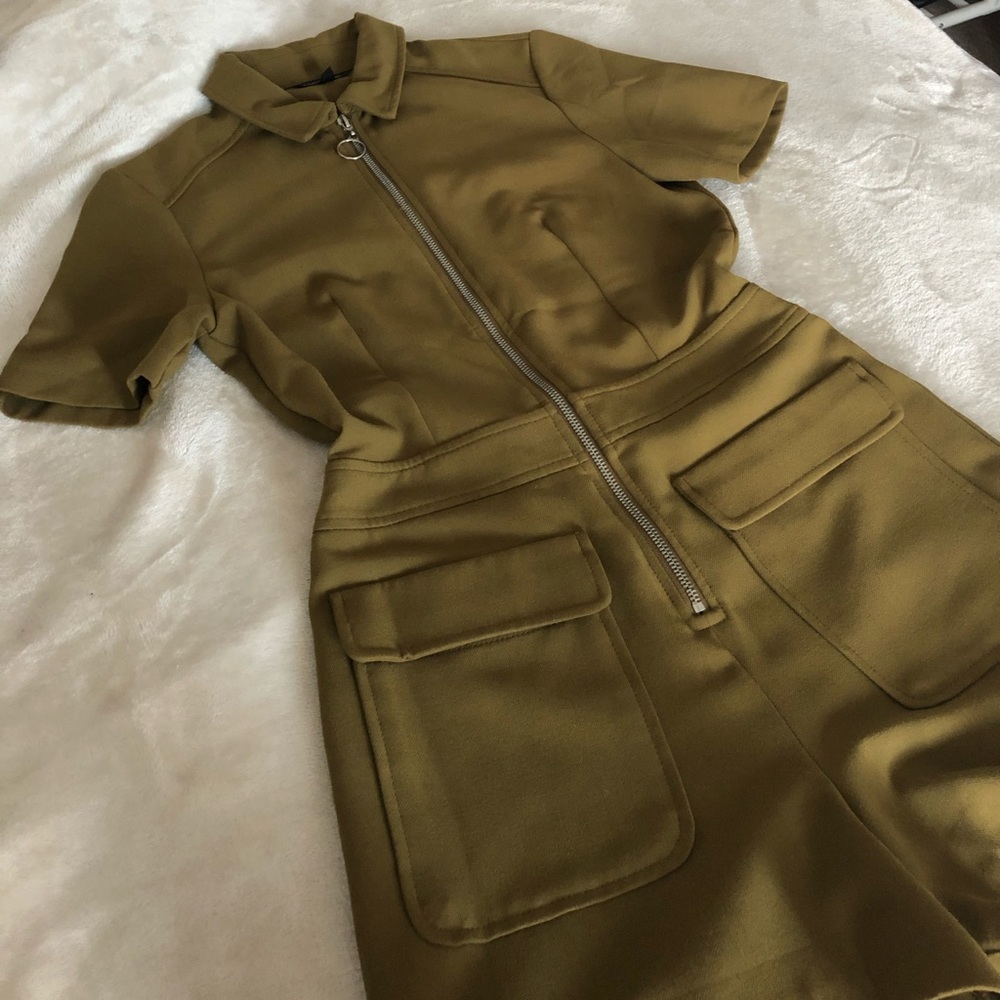 Romper - Picture 3 of 8